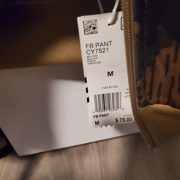 Addidas Tracksuit - Picture 5 of 6